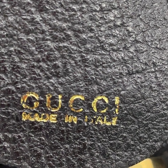 Vintage Gucci Bamboo Black Leather HandBag “Diana bag” inside is clean - Picture 17 of 17